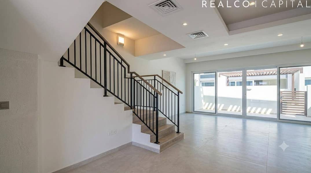 BRAND NEW 4 BEDROOMS | UNFURNISHED | READY TO VIEW BRAND NEW 4 BEDROOMS | UNFURNISHED | READY TO VIEW