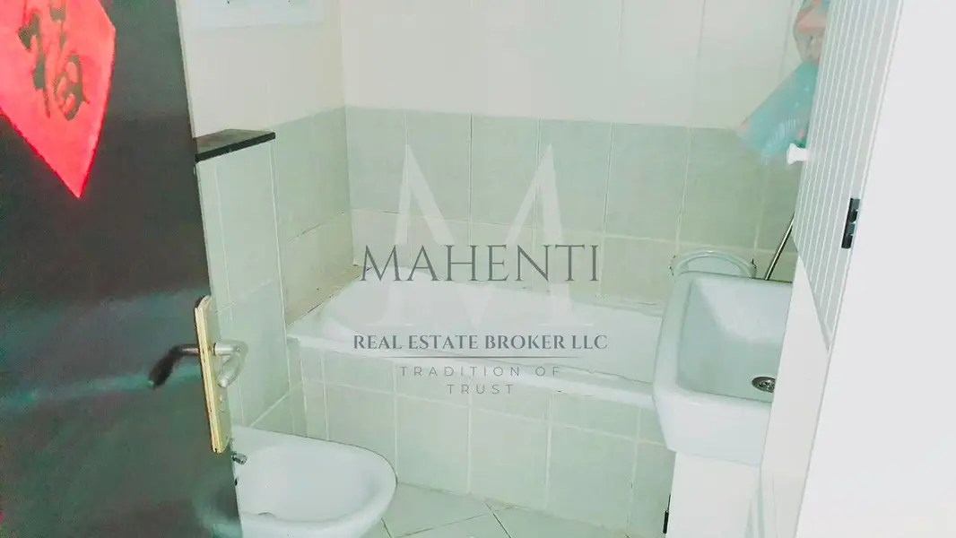 LAKE VIEW | BEAUTIFUL | NEAR METRO | FURNISHED | BRIGHT