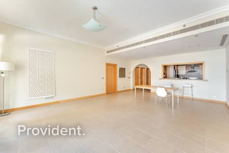 2 Camere Appartamento in Affitto a Palm Jumeirah, Dubai - Appartamento a Palm Jumeirah,Shoreline Apartments,Al Das, 2 camere da letto, 250000 AED - 15974300 2 Camere Appartamento in Affitto a Palm Jumeirah, Dubai - Appartamento a Palm Jumeirah,Shoreline Apartments,Al Das, 2 camere da letto, 250000 AED - 15974300