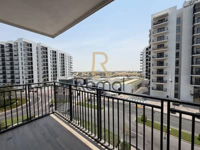 3 Bedroom Flat for Rent in Yas Island, Abu Dhabi - vacant | Prime location | Maid room