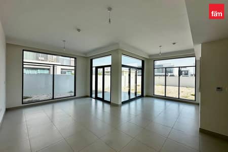 5 Bedroom Villa for Rent in Dubai South, Dubai - Corner Plot | Huge Layout | 5 Bed with Maids
