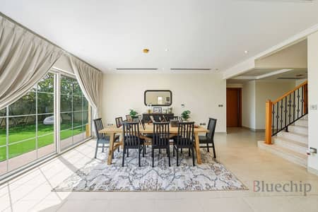 4 Bedroom Villa for Sale in Jumeirah Park, Dubai - WhatsApp Image 2026-07-27 at 1.35. 19 PM (2). jpeg 4 Bedroom Villa for Sale in Jumeirah Park, Dubai - WhatsApp Image 2026-07-27 at 1.35. 19 PM (2). jpeg