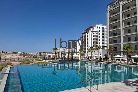 1 Bedroom Apartment for Sale in Yas Island, Abu Dhabi - Partial View | Low Floor | Furnished