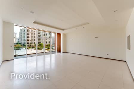 3 Camere Appartamento in Affitto a Palm Jumeirah, Dubai - Appartamento a Palm Jumeirah,Tiara Residences,Amber, 3 camere da letto, 300000 AED - 15975650 3 Camere Appartamento in Affitto a Palm Jumeirah, Dubai - Appartamento a Palm Jumeirah,Tiara Residences,Amber, 3 camere da letto, 300000 AED - 15975650