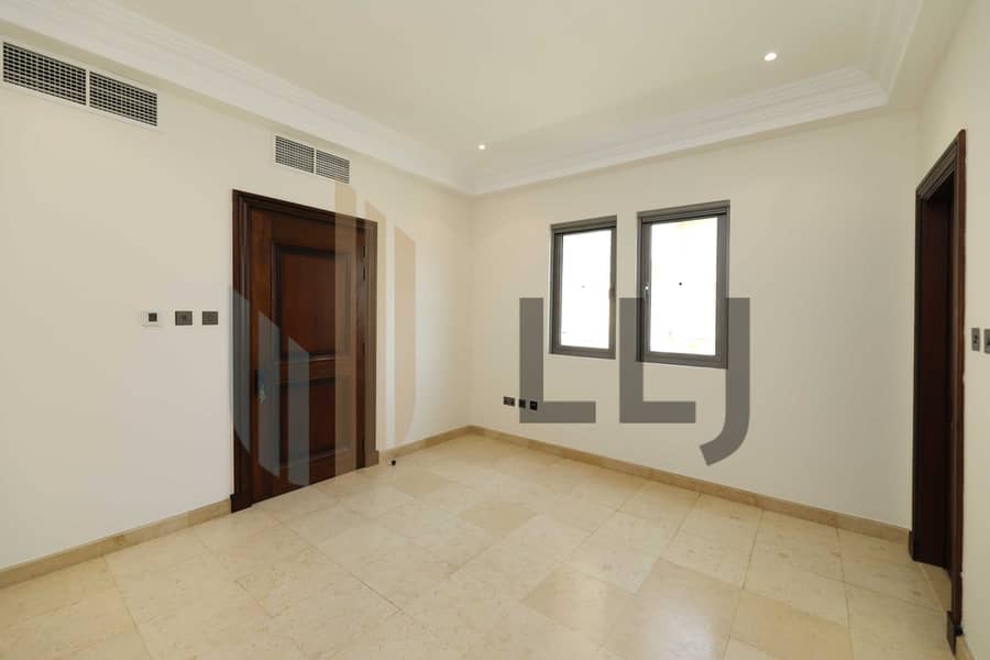 14 0V9A8904_1774520831288. JPG