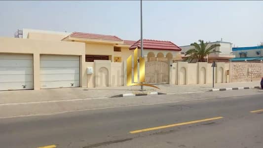 Villa de 4 chambres à à vendre à Al Darari, Sharjah - WhatsApp Image 2026-07-27 at 1.13. 27 PM. jpeg Villa de 4 chambres à à vendre à Al Darari, Sharjah - WhatsApp Image 2026-07-27 at 1.13. 27 PM. jpeg