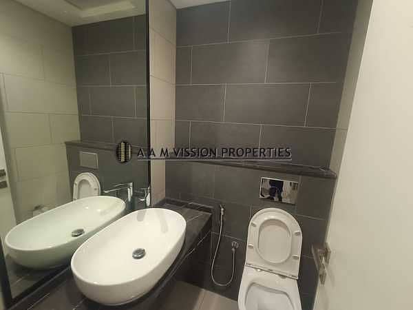 12 9xoCgKHVjwwLaAquIIxUMjTg8cRtKgR6L20siJaa. jpg