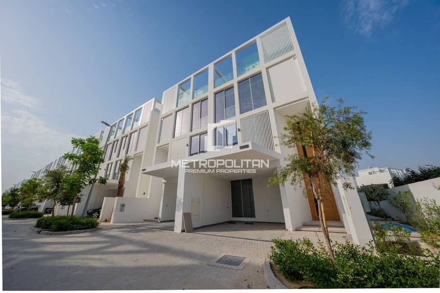 4BR + Maid's | Single Row| Corner Unit| Value Edge 4BR + Maid's | Single Row| Corner Unit| Value Edge
