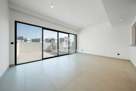 4 Bedroom Townhouse for Rent in DAMAC Lagoons, Dubai - Lagoon Views | Close to Central Hub | Large Plot 4 Bedroom Townhouse for Rent in DAMAC Lagoons, Dubai - Lagoon Views | Close to Central Hub | Large Plot