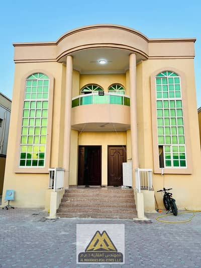 5 habitaciones Villa para en Alquiler en Al Rawda, Ajman - WhatsApp Image 2026-07-27 at 5.30. 58 PM. jpeg 5 habitaciones Villa para en Alquiler en Al Rawda, Ajman - WhatsApp Image 2026-07-27 at 5.30. 58 PM. jpeg