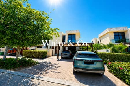 3 Slaapkamers Townhouse te Koop in DAMAC Hills, Dubai - Rijwoning in DAMAC Hills，The Park Villas，Longview, 3 slaapkamers, 4849999 AED - 15669014