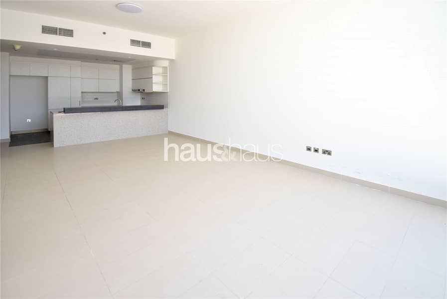 Park and Sunset Views | Large Balcony | VOT Park and Sunset Views | Large Balcony | VOT