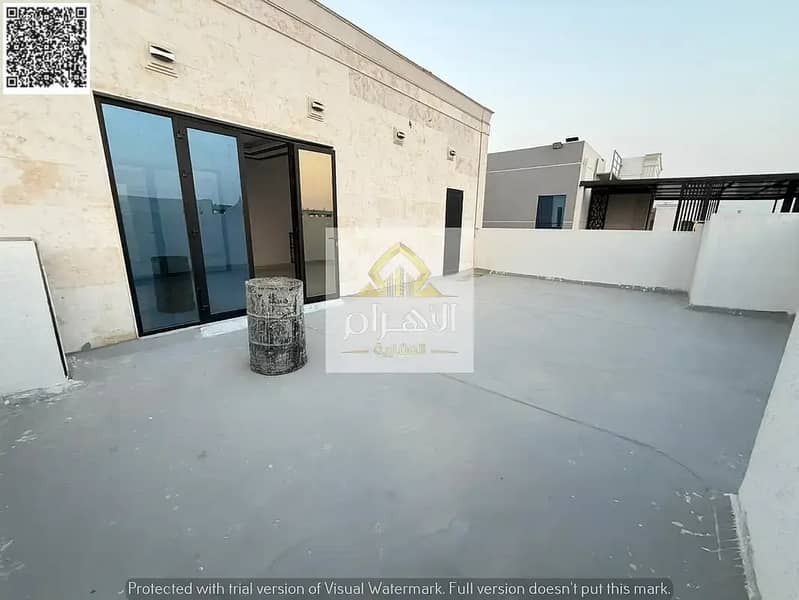 14 batch_846234050-1066x800. webp