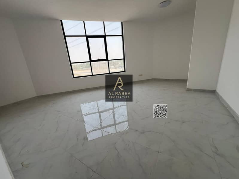 4 8313e3a2-e395-4b59-b1ef-244b230e46ca. jpg