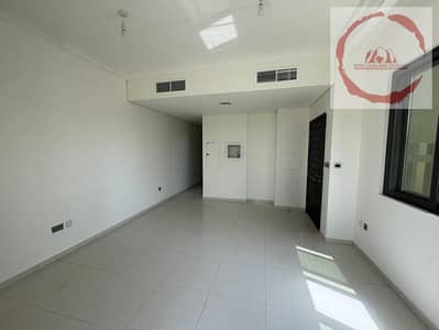3 habitaciones Townhouse para en Alquiler en DAMAC Hills 2 (Akoya by DAMAC), Dubai - WhatsApp Image 2026-07-27 at 3.33. 26 PM. jpeg