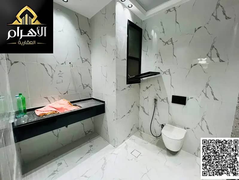 13 batch_852074877-1066x800. webp