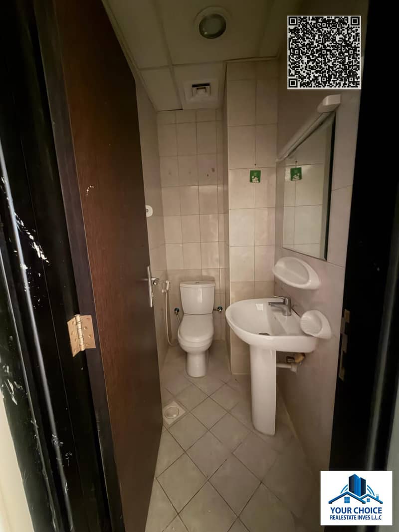 13 45d5c2d6-cda3-4018-aa27-2b3fd7eb206f. jpg