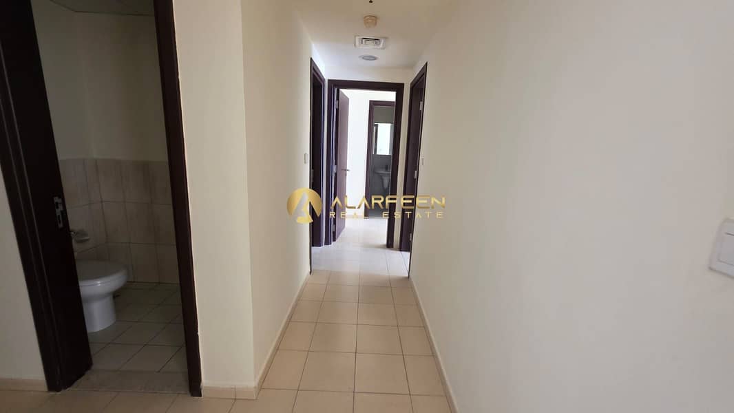 19 15afda72-1186-4dac-be68-c40fd6b8c831. jpg
