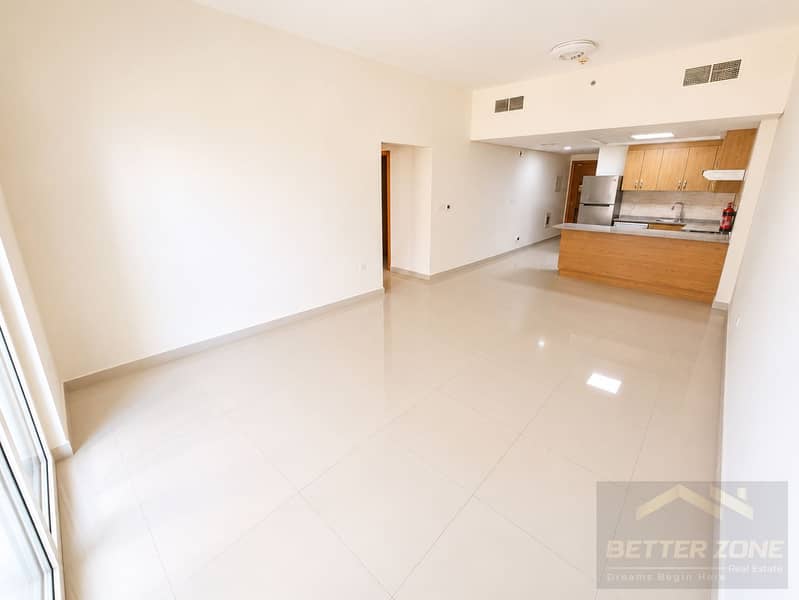 2 Living Area 2. png