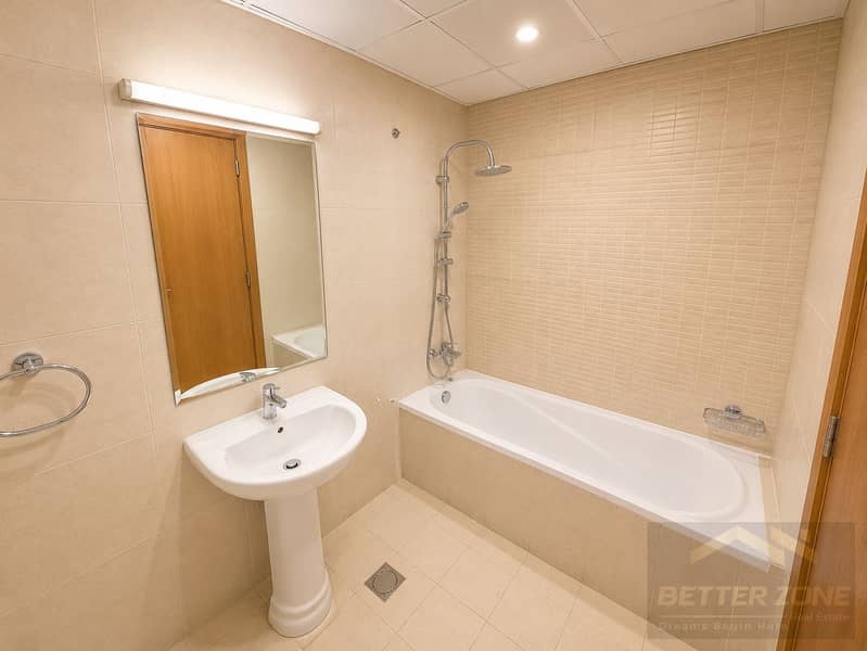 13 Bathroom M. png