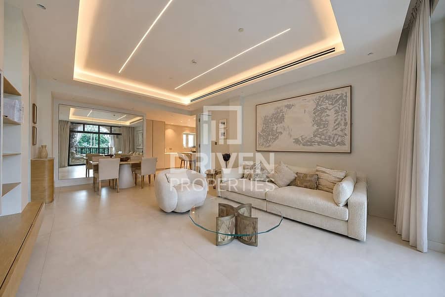 Fully Upgraded | Dubai Mall View | Vacant Fully Upgraded | Dubai Mall View | Vacant