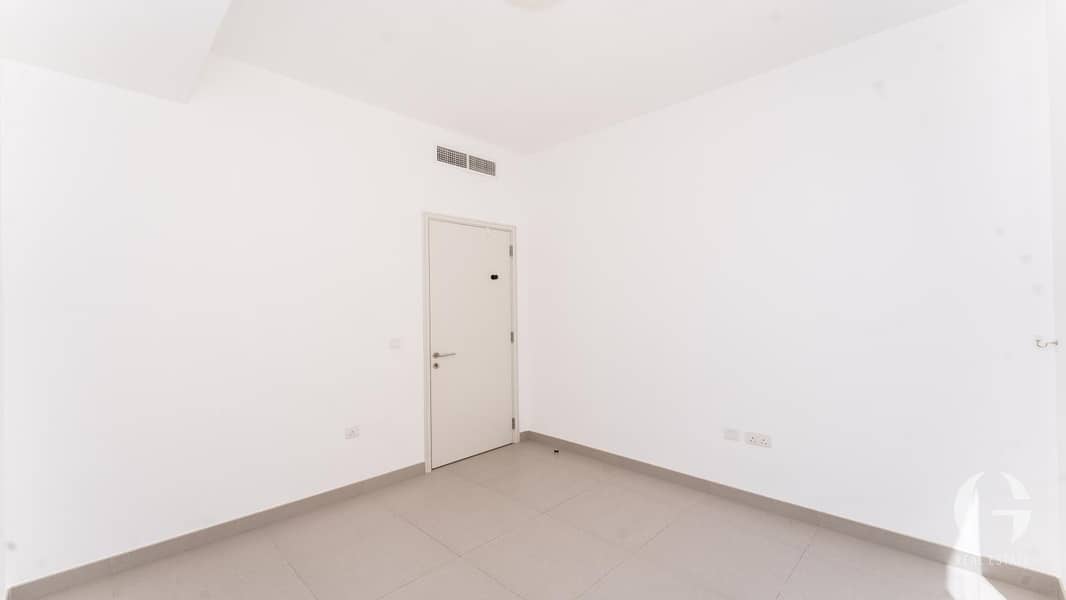 8 Image 8