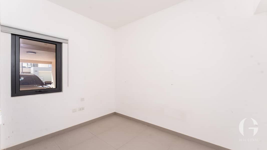 10 Image 10