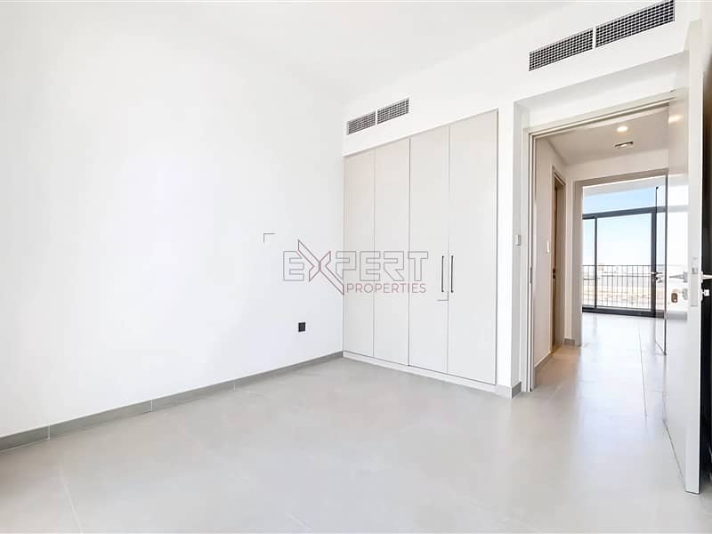 6 Image 6