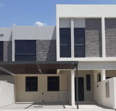 4 Schlafzimmer Townhouse zum zum Verkauf in DAMAC Hills 2 (Akoya by DAMAC), Dubai - Reihenhaus in DAMAC Hills 2 (Akoya by DAMAC),Aster, 4 schlafzimmer, 2525000 AED - 15980562 4 Schlafzimmer Townhouse zum zum Verkauf in DAMAC Hills 2 (Akoya by DAMAC), Dubai - Reihenhaus in DAMAC Hills 2 (Akoya by DAMAC),Aster, 4 schlafzimmer, 2525000 AED - 15980562