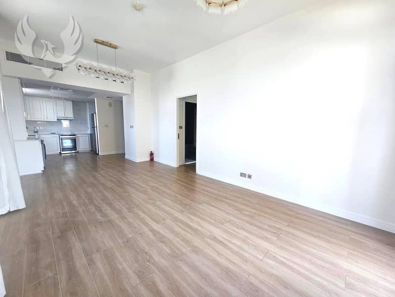 Vacant | Upgraded | Corner Unit | High Floor Vacant | Upgraded | Corner Unit | High Floor