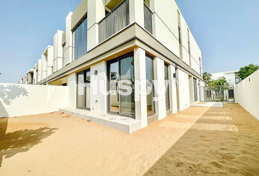 Vacant | Corner Unit | Unfurnished Vacant | Corner Unit | Unfurnished