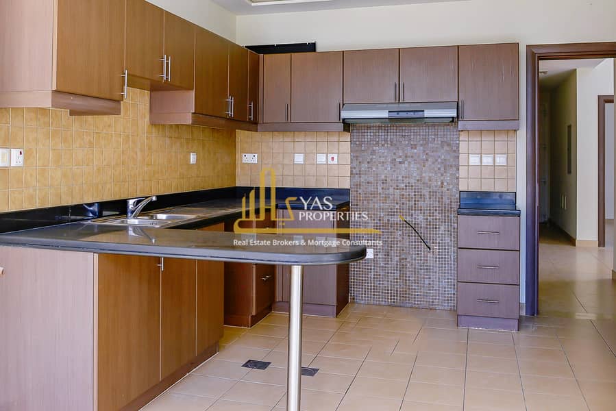 4 3 BR MODERN TOWN HOUSE MIDDLE-2. jpg