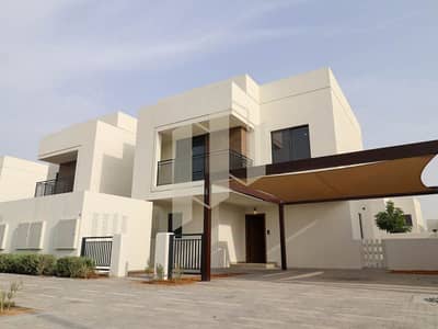 4 Bedroom Villa for Sale in Yas Island, Abu Dhabi - IMG_0002. jpg