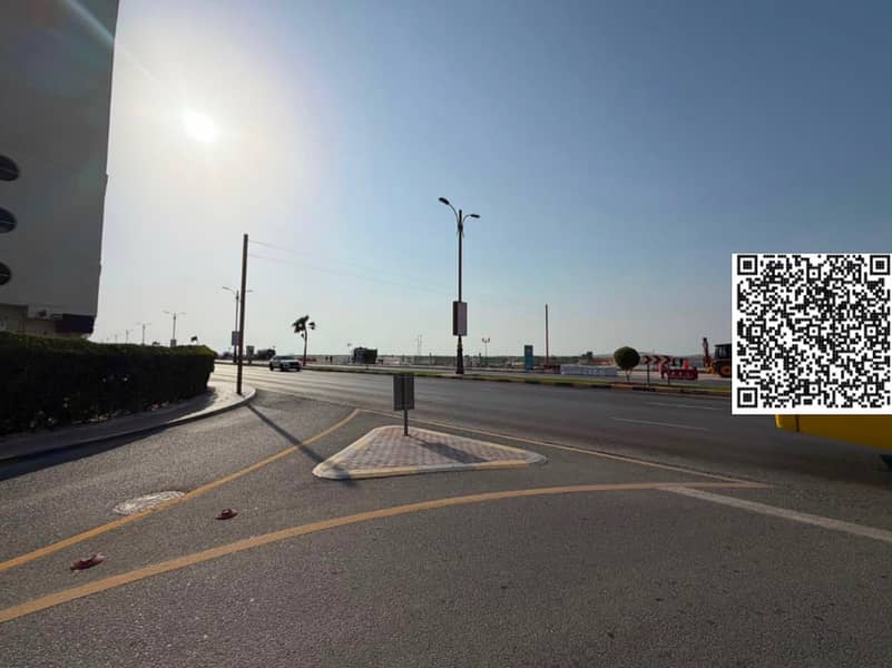2 copy_A3B7AA78-79DB-4891-8699-133976126D5B. jpg