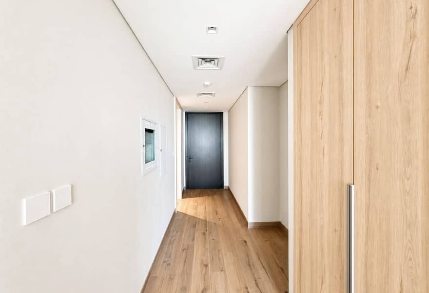 4 image_3