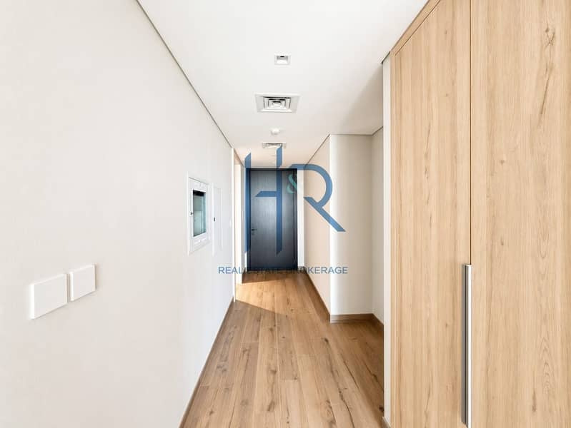 4 image_3