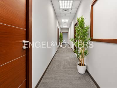 Office for Rent in Business Bay, Dubai - Spacious | Vacant | Motivated Owner