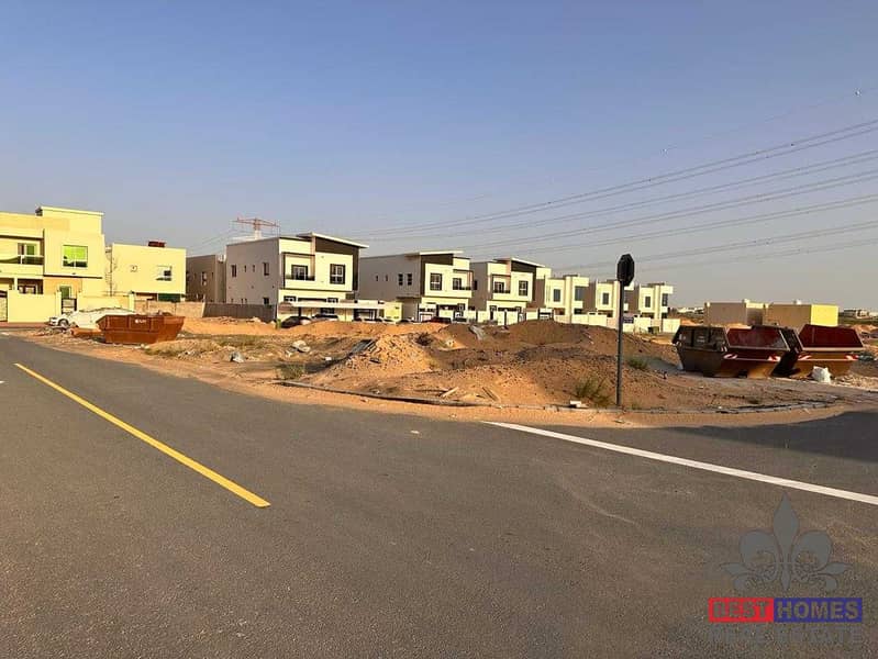 ZAHIA LAND 3. jpg ZAHIA LAND 3. jpg