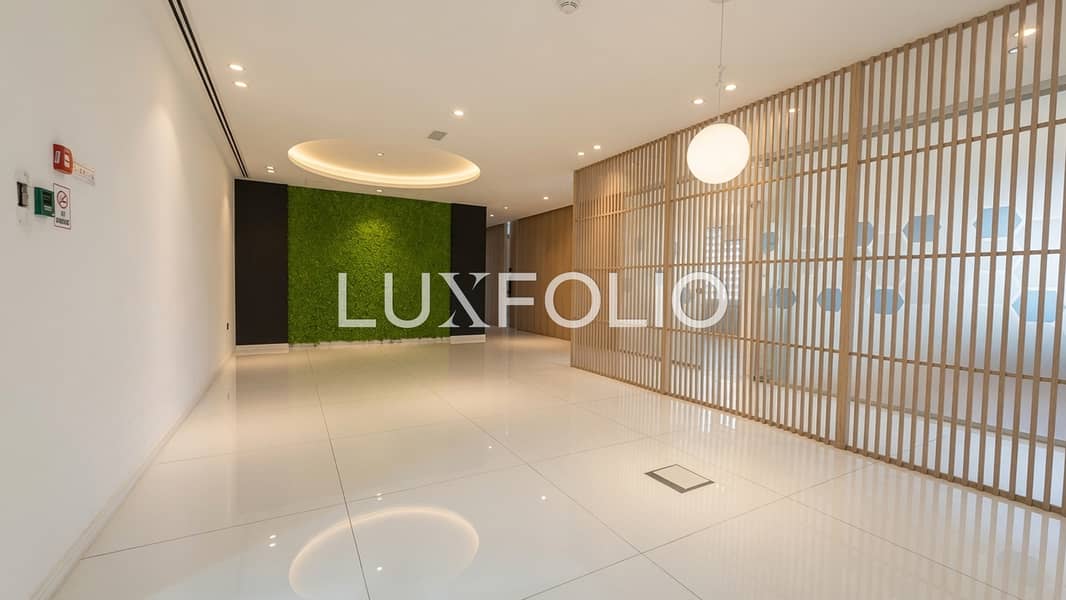 Prime Partitioned Grade A Office | Lake Views | 18 Parkings Prime Partitioned Grade A Office | Lake Views | 18 Parkings