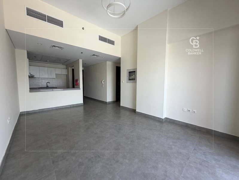 Spacious 2BR | Vacant | Family Community Spacious 2BR | Vacant | Family Community