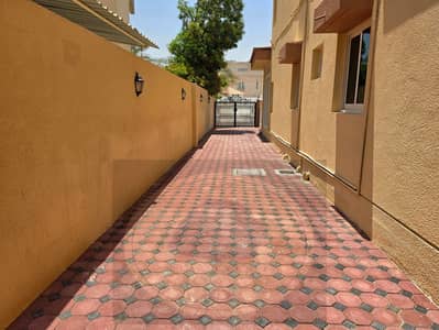 4 Bedroom Villa for Rent in Jumeirah, Dubai - PHOTO-2026-06-29-18-00-21. jpeg 4 Bedroom Villa for Rent in Jumeirah, Dubai - PHOTO-2026-06-29-18-00-21. jpeg