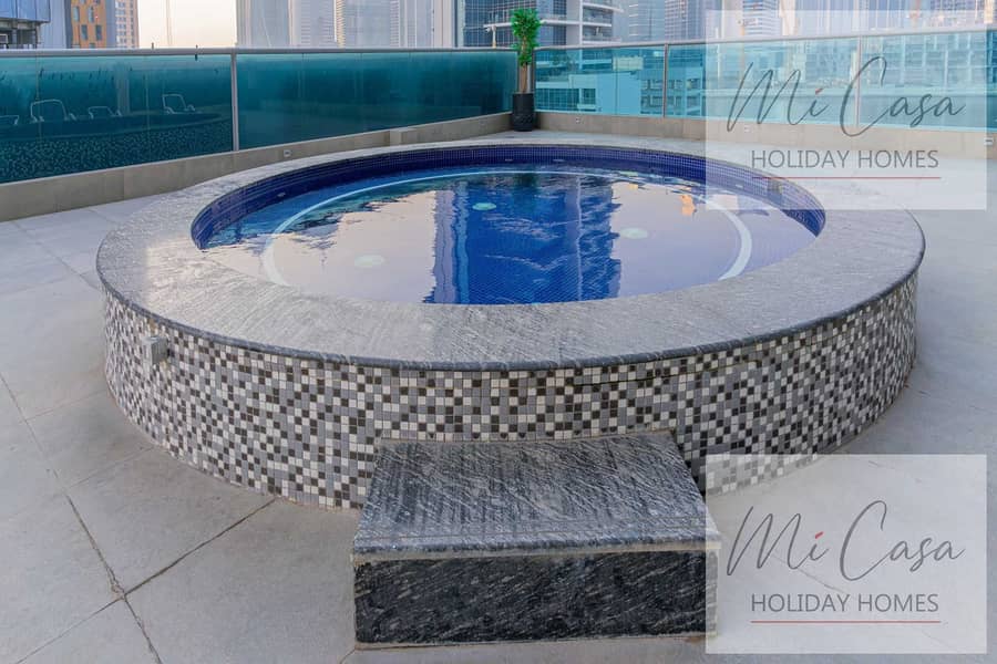 17 Jacuzzi. jpg