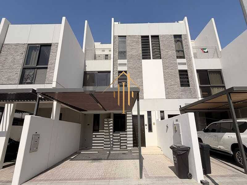 Villa in DAMAC Hills 2 (Akoya by DAMAC),Aster, 5 slaapkamers, 3000000 AED - 15984366 Villa in DAMAC Hills 2 (Akoya by DAMAC),Aster, 5 slaapkamers, 3000000 AED - 15984366
