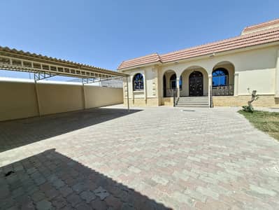 فيلا تجارية  للايجار في الدراري، الشارقة - 48780. jpg