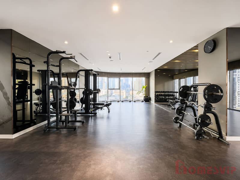 38 Paramount Midtown 8. jpg