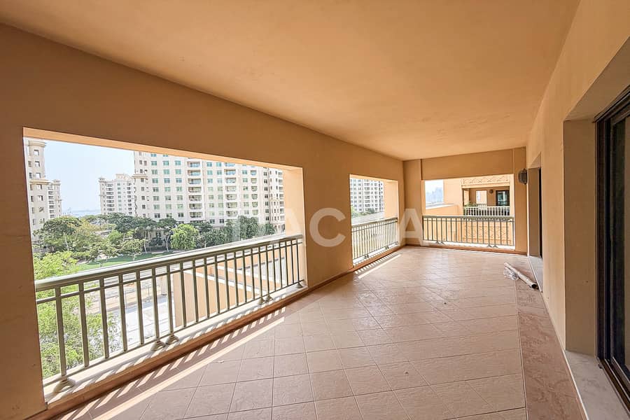 Spacious 3BR Maid | Unfurnished | Ready to Move In Spacious 3BR Maid | Unfurnished | Ready to Move In