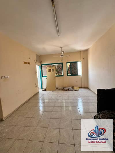 Monolocale in affitto a Bu Tina, Sharjah - WhatsApp Image 2026-07-28 at 13.00. 28 (1). jpeg Monolocale in affitto a Bu Tina, Sharjah - WhatsApp Image 2026-07-28 at 13.00. 28 (1). jpeg
