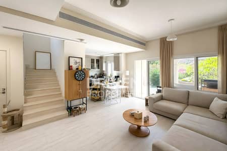 2 Schlafzimmer Villa zum zum Verkauf in Serena, Dubai - Villa in Serena,Bella Casa, 2 schlafzimmer, 2499000 AED - 15985912 2 Schlafzimmer Villa zum zum Verkauf in Serena, Dubai - Villa in Serena,Bella Casa, 2 schlafzimmer, 2499000 AED - 15985912