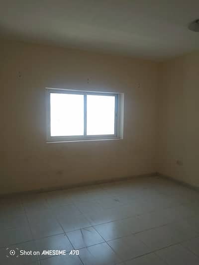 3 Bedroom Flat for Rent in Sharjah Garden City, Sharjah - WhatsApp Image 2026-07-27 at 4.34. 14 PM. jpeg 3 Bedroom Flat for Rent in Sharjah Garden City, Sharjah - WhatsApp Image 2026-07-27 at 4.34. 14 PM. jpeg