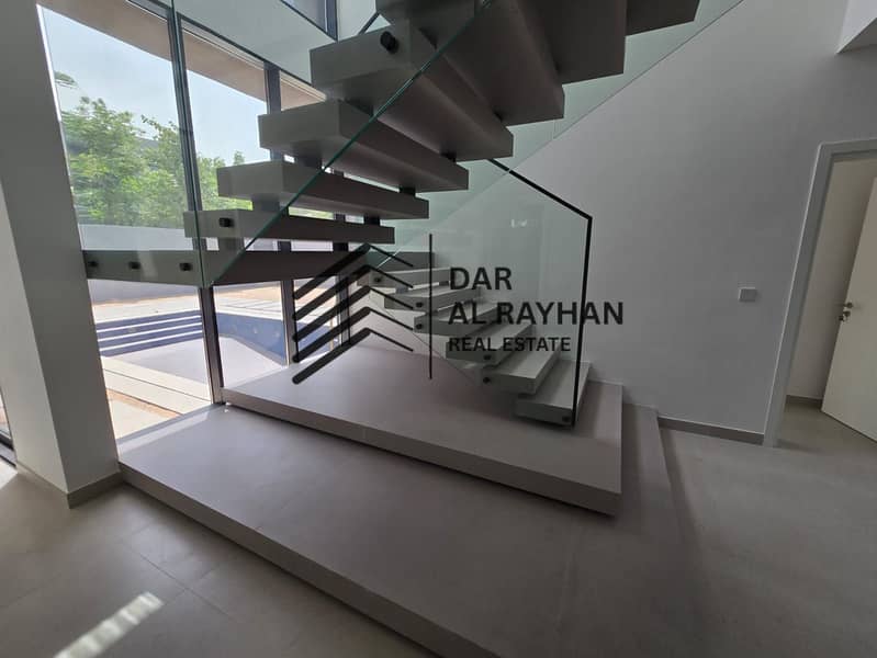17 WhatsApp Image 2026-04-16 at 10.39. 32 PM (1). jpeg